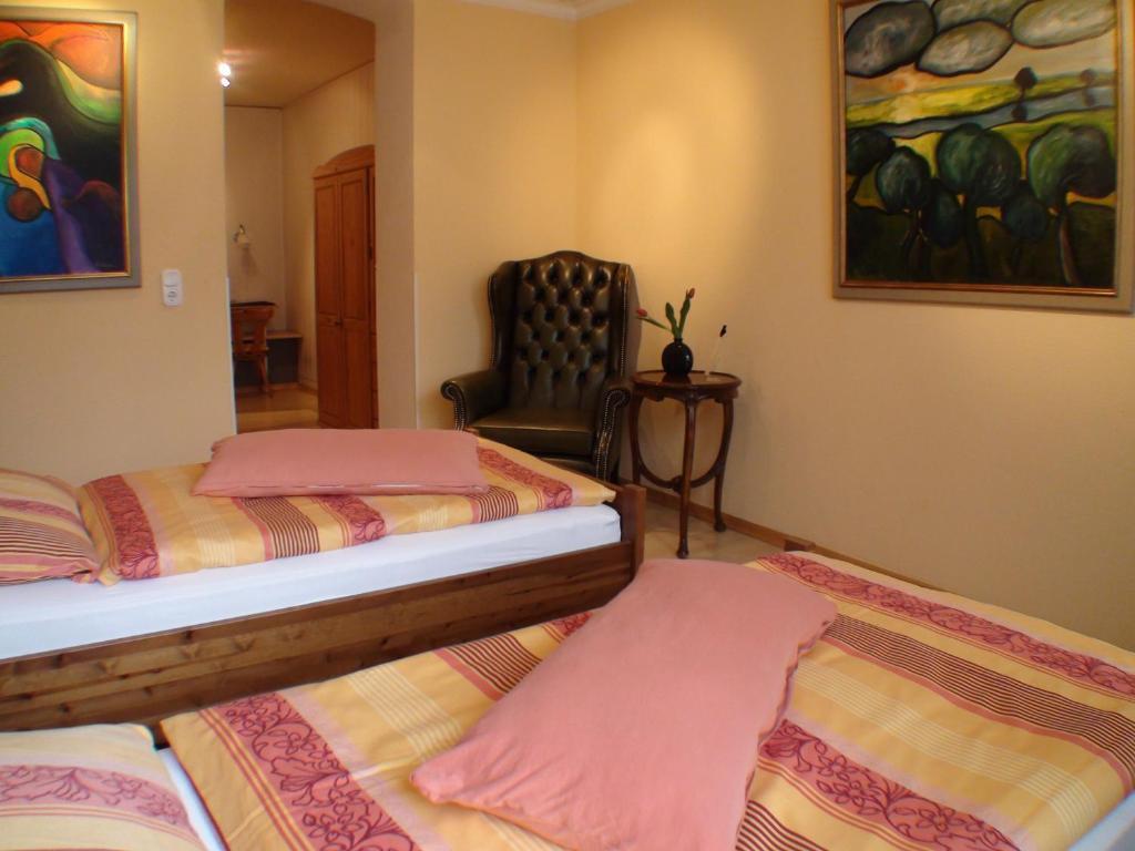 Hotel Alt-Rodenkirchen Cologne Room photo
